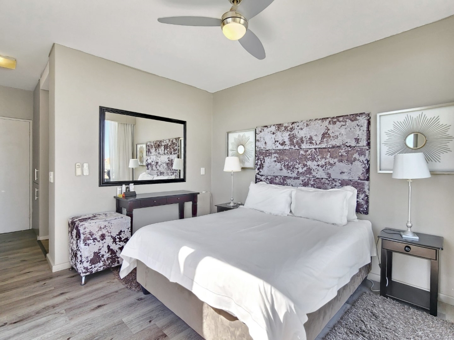 2 Bedroom Property for Sale in Beachfront Western Cape